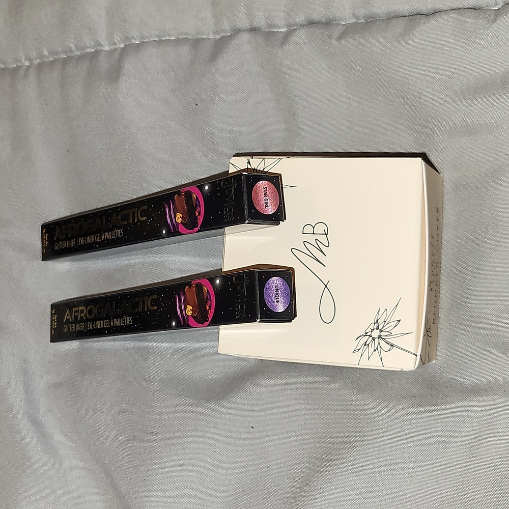 Monika Blunder Blunder Cover Concealer/Foundation and Juvias Place Eyeli…